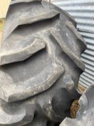 1525800