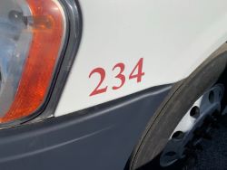 1528196