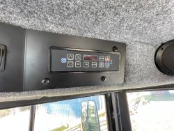 1528644