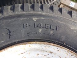 1541073