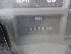 1543546