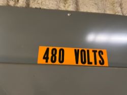 1556189