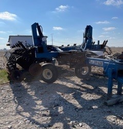 1566016