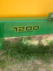 1568975