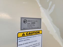 1572164