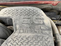 1582744