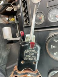 1586348