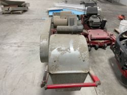 1590351