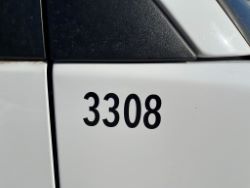 1595569