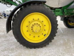 1614350