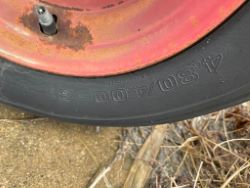 1615422
