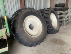 1617252