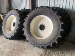 1617245