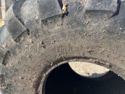 1618875