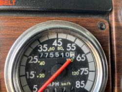 1618302