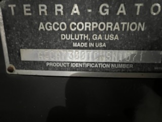 1619785