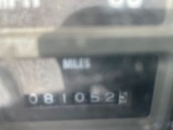 1622923