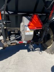 1625873