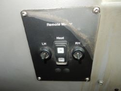 1625384
