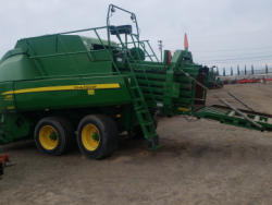 1640676