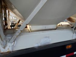 1634906