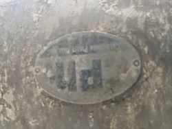 1636235