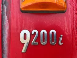 1635830