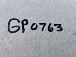 1637676