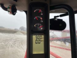 1640324