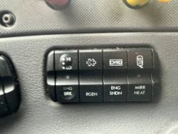 1641082