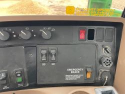 1643340