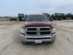 1647592