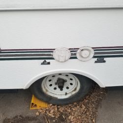 1647465