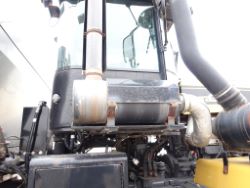 1649936