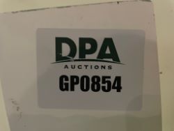 1653498