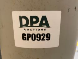 1657808