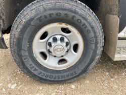 1657597