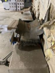 1663577