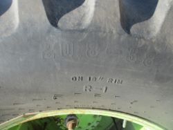 1664835