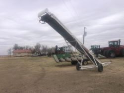 1665701