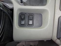 1687332