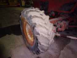1688542