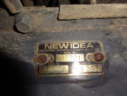 1688632