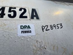 1689838
