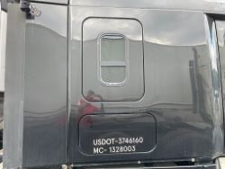 1733239