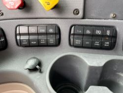 1734037
