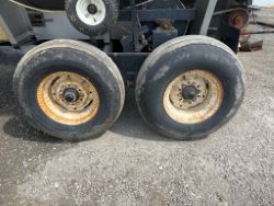 1763432