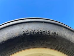 1804638