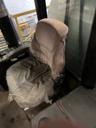 1872257