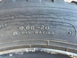 1890075